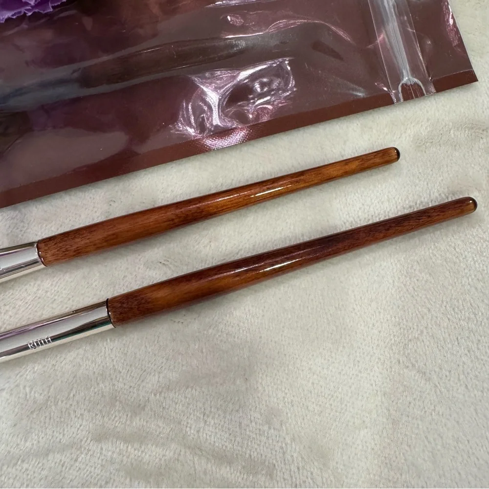NEW Camara Aunique Beauty The Virtuous Woman Brush Set Vol.1